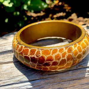Vintage brass and horn animal print bracelet
